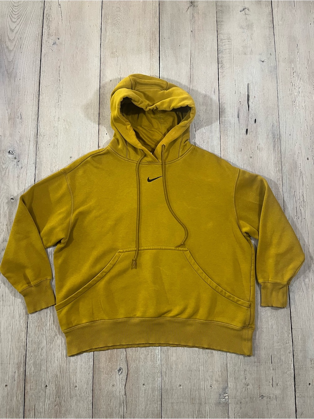 Nike Men’s Mustard Yellow Center Swoosh Hoodie Size L Travis Scott Kangaroo
